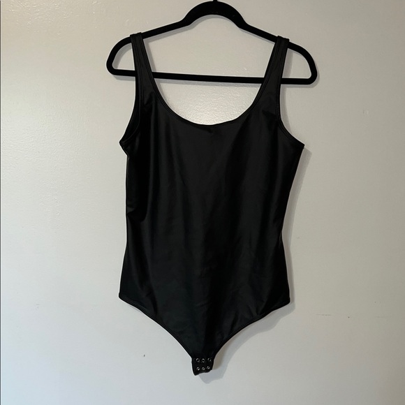 Faux Leather Black Sleeveless Bodysuit - Picture 1 of 4
